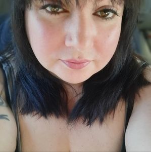 Meet your Posher, Valerie